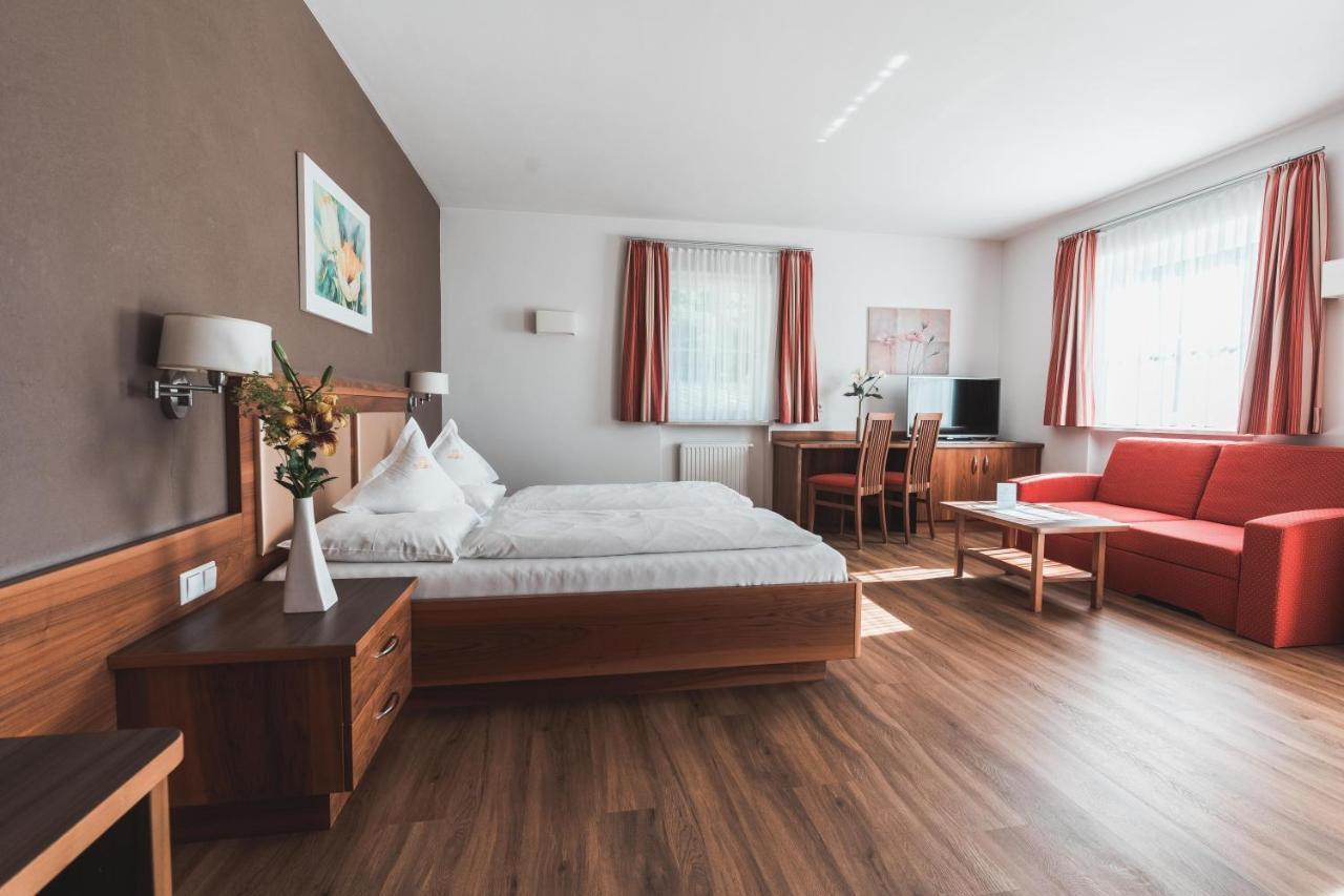 לגונדו Hotel Am Sonneck מראה חיצוני תמונה